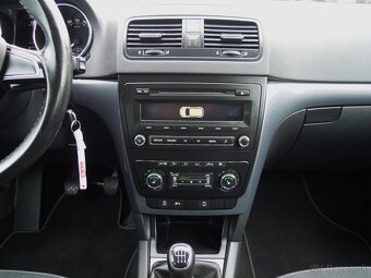 Škoda Yeti, 1.2TSi OUTDOOR - SERVIS - 8