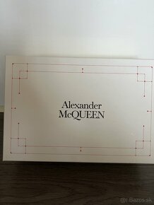 Alexander McQueen - 8