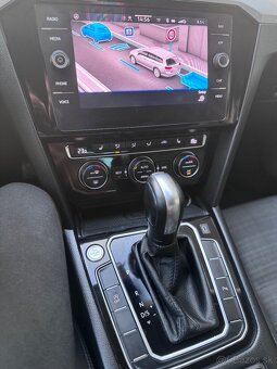 Volkswagen Passat Variant 2.0 TDI business DSG - 8
