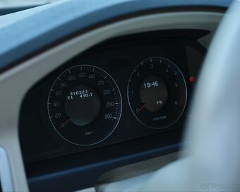 Volvo XC70 D5 2008 Nova STK - 8
