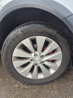 Predám 4 letné pneu Continental Premium Contact 6 - 8