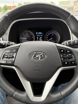 Tucson 2,0 CRDi, PREMIUM,DPH,4x4,136 kW.1.Majit - 8