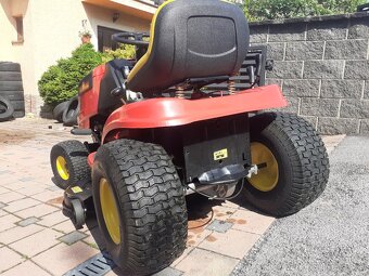 traktorova kosacka Wolf Garten 96/130T - 8