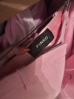 Predam kostym PINKO novy - 8