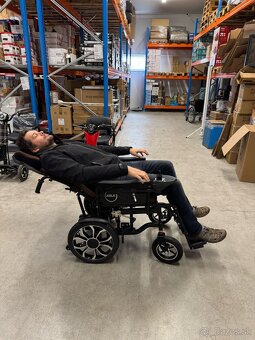 elektrický invalidný vozík XL 53cm do170kg novy 10km/h - 8