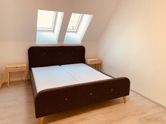 ++Luxusny 2i byt na pešej zóne vhodný aj na AirBnB++ - 8