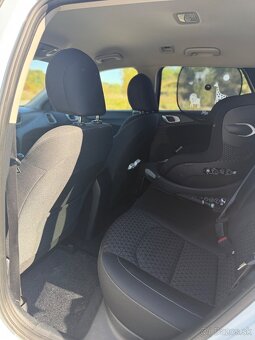 Kia Ceed SW - 8