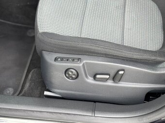 Škoda Superb Combi 2.0 TDI CR DSG 273000km 2011 - 8