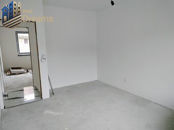 Novostavba 4-izbového rodinného dvojdomu v obci Žihárec - 8