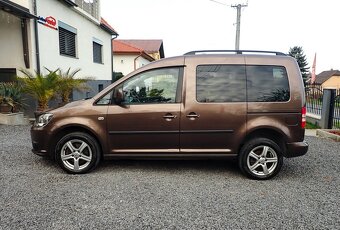 VOLKSWAGEN CADDY 2.0TDI 4x4 - 5MIEST - NAVI- VYHREV -ŤAŽNE - 8
