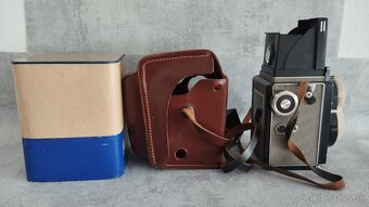 Starý pěkný fotoaparát Flexaret VI automat s příslušenstvím - 8