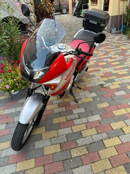 Honda Varadero 125 XL - 8