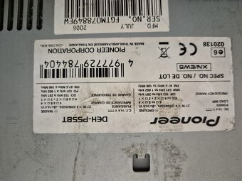 Pioneer DEH-P55BT - 8