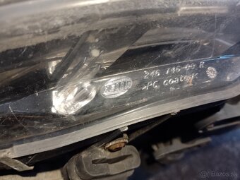 Xenon škoda Superb - 8