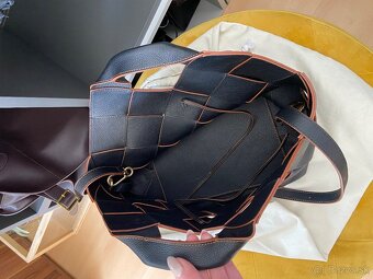 Nádherná kožená kabelka Loewe - 8