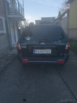 Hyundai Santa Fe - 8