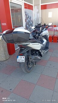 Predám Hondu forza 300 - 8
