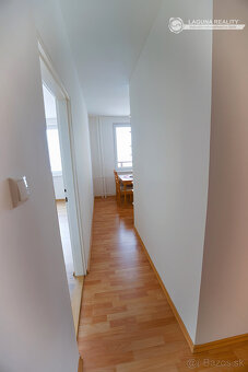 PRENÁJOM Byt 2+1 (62 m2) s balkónom v centre, Levočská ul., - 8