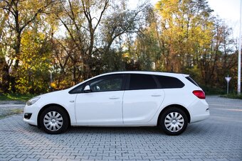 Opel Astra Sport Tourer ST 1.4 Turbo 120k Enjoy - 8