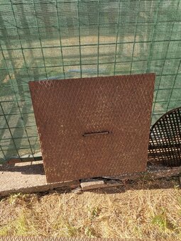 Poklop na sachtu - 8