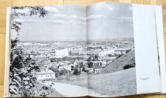 kniha 'Bratislava', Eugen Lazišťan, 1970 - 8