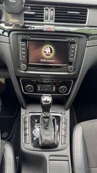 Škoda Superb 2 fl combi 2.0 TDI 125kw 4x4 DSG Slovenké auto - 8