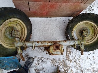 Predám diely Zetor 3011 - 8