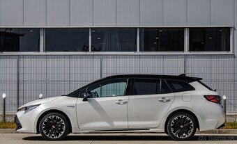 Toyota Corolla Combi TS 1.8 Hybrid e-CVT GR Sport - 8