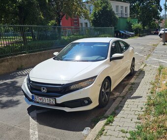 Honda Civic sedan 1.5 Turbo V-TEC Turbo - 8