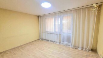 Slnečný 3 izbový byt vo vyhľadávanej lokalite na ulici Komen - 8