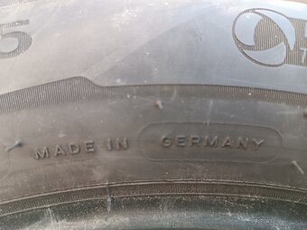 MICHELIN 205/60 R16 - 8