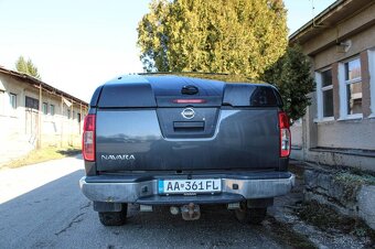 Nissan Navara DoubleCab 2.5 dCi - 8