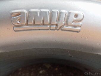 4x108 r15 Elektróny - 8