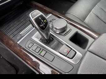 BMW X5 sDrive25d LED/PANO/SHZ/NAVI - 8