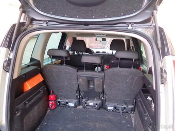 Škoda Roomster 1.6 16V MPI, r.v.2009 - 8
