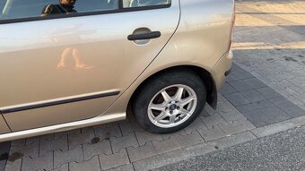 Fabia 1.2 HTP (47 kw) - 2003 - 127 862 km - 8