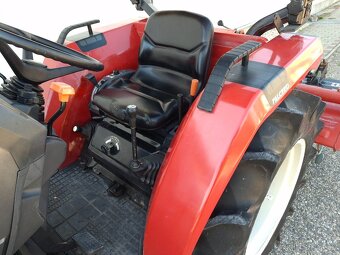 Malotraktor Mitsubishi MT245 - 8