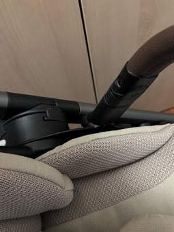 Cybex Balios S Lux 2024 - 8
