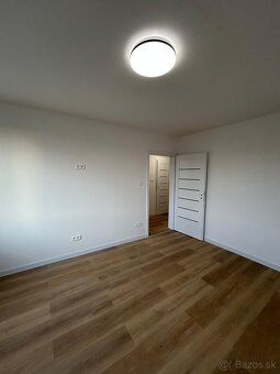 1 izbový byt, kompletná nová rekonštrukcia - 8