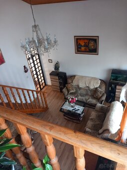 Priestranný rodinný dom s veľkým pozemkom - Bretejovce - 8