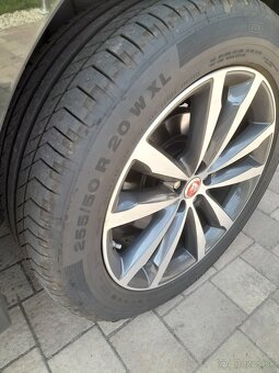 Jaguar F pace 4x4 - 8