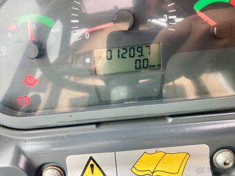 TRAKTOR FERRARI COBRAM 60 RS - 8