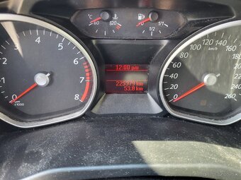 Ford Mondeo - 8