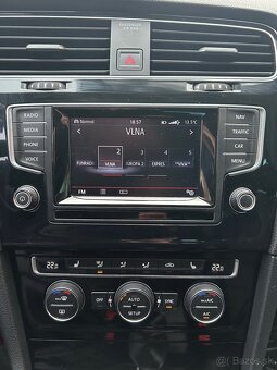 VW Golf 1.4 tsi Highline 90kw Variant - 8