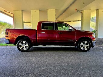 Dodge Ram 1500, MAX VYBAVA, NEBOURANÉ, DPH, 4x4, 5,7 HEMI - 8