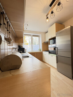 PRENÁJOM 2-izbový byt pri centre mesta s Parkovaním. - 8