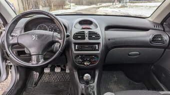 Peugeot 206 1.4 benzín hatchback r.v.2006 - 8