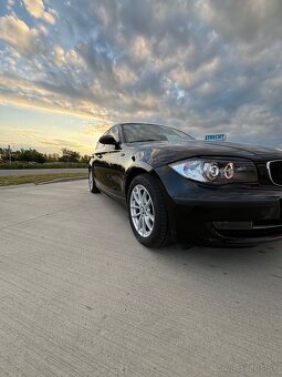 Predám BMW E87 118d - 8