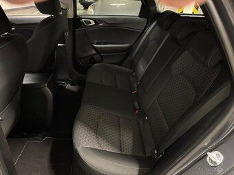 Kia Ceed SW 1,4 T-GDI 103kW 12/2018 Led combi - 8