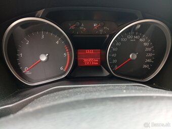 Ford Mondeo MK4 kombi 103 kw - 8